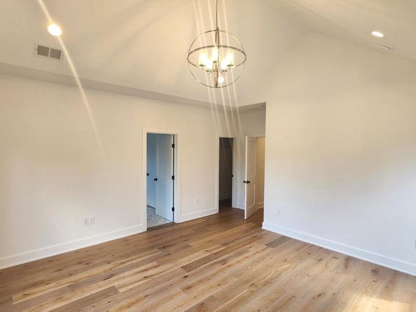2004 N Nelson Street, Arlington VA 22207