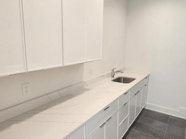 2004 N Nelson Street, Arlington VA 22207