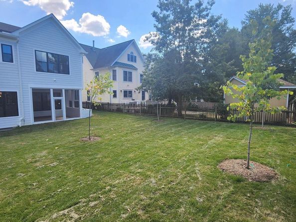 2004 N Nelson Street, Arlington VA 22207