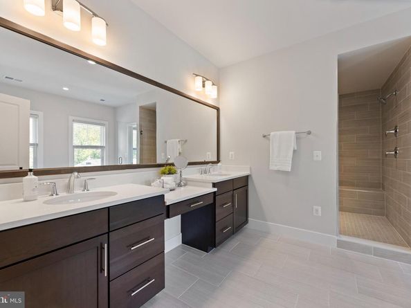 3812 N Nelson Street, Arlington VA 22207
