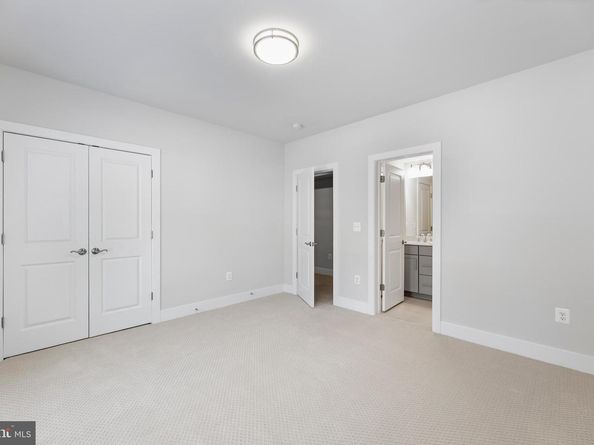 3812 N Nelson Street, Arlington VA 22207
