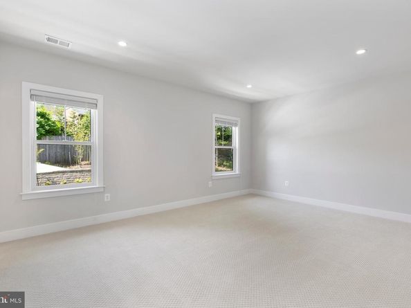 3812 N Nelson Street, Arlington VA 22207