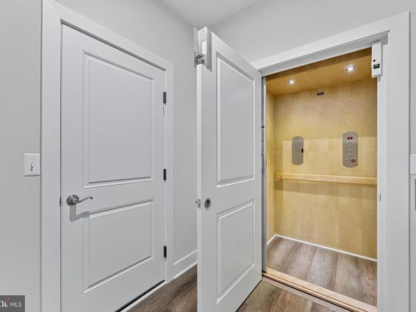 3812 N Nelson Street, Arlington VA 22207