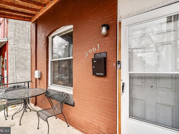 3963 Brown Street, Philadelphia PA 19104