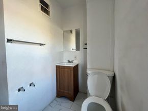 5134 Spruce Street, Philadelphia PA 19139
