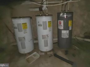 2130 N 19TH Street, Philadelphia PA 19121