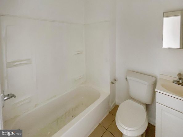 2130 N 19TH Street, Philadelphia PA 19121