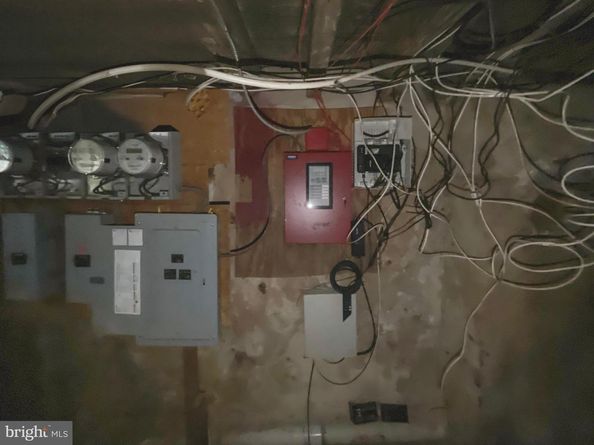 2130 N 19TH Street, Philadelphia PA 19121