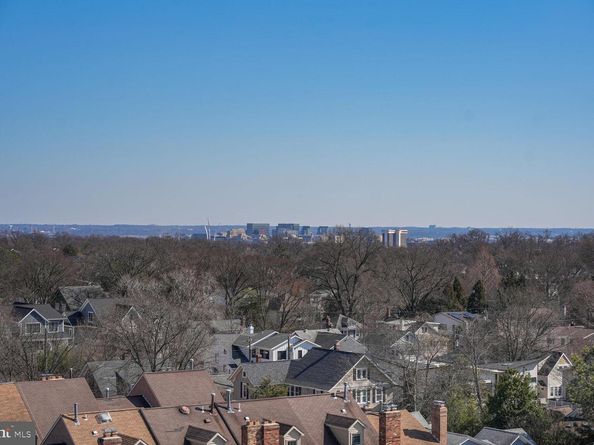 3409 Wilson Boulevard 211, Arlington VA 22201