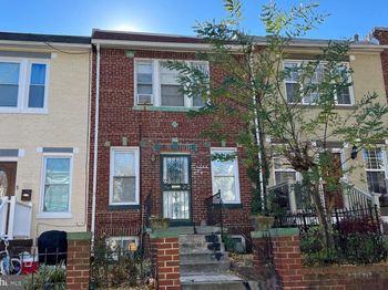 225 Cromwell Terrace NE