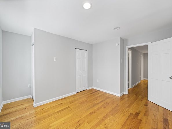 618 Mcclellan Street, Philadelphia PA 19148