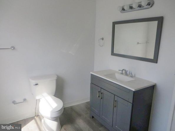 22 S Linden Avenue, Upper Darby PA 19082