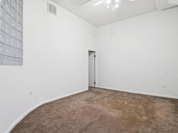246 N 3rd Street 4CD, Philadelphia PA 19106