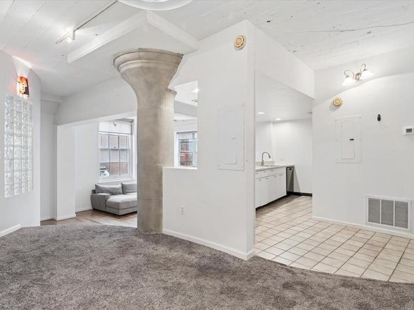 246 N 3rd Street 4CD, Philadelphia PA 19106
