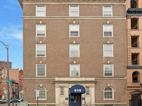 246 N 3rd Street 4CD, Philadelphia PA 19106