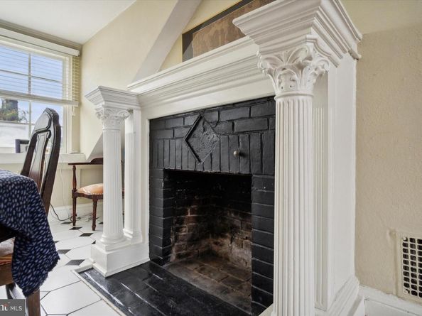 905 Clinton Street 4 F PH, Philadelphia PA 19107