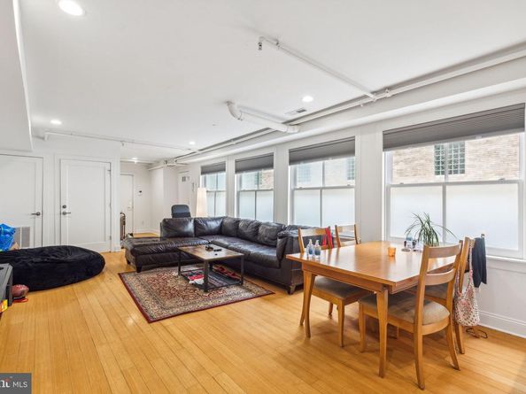 1606 Chestnut Street 3, Philadelphia PA 19103