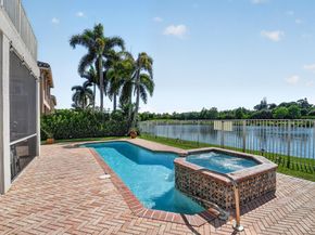 2214 Ridgewood Circle, Royal Palm Beach FL 33411