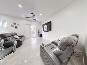 8586 White Cay, West Palm Beach FL 33411