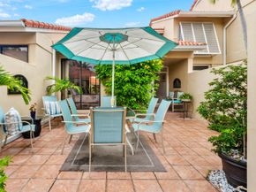 301 Old Meadow Way, Palm Beach Gardens FL 33418