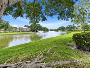 1809 Middleton Way, West Palm Beach FL 33409