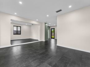 321 NE 59th Street, Oakland Park FL 33334
