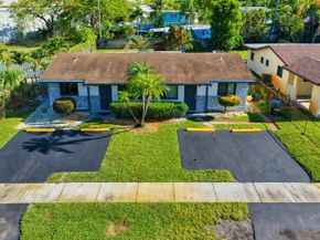 837 NW 41st Street Ab, Oakland Park FL 33309