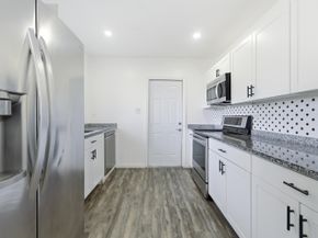 837 NW 41st Street Ab, Oakland Park FL 33309