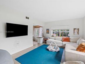 901 NE 16th Place, Fort Lauderdale FL 33305