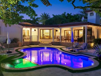 2616 Acacia Court