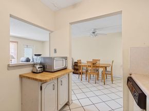 384 Fanshaw J, Boca Raton FL 33434