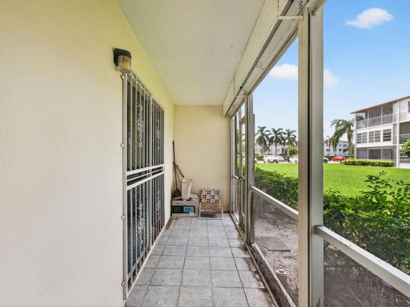 384 Fanshaw J, Boca Raton FL 33434