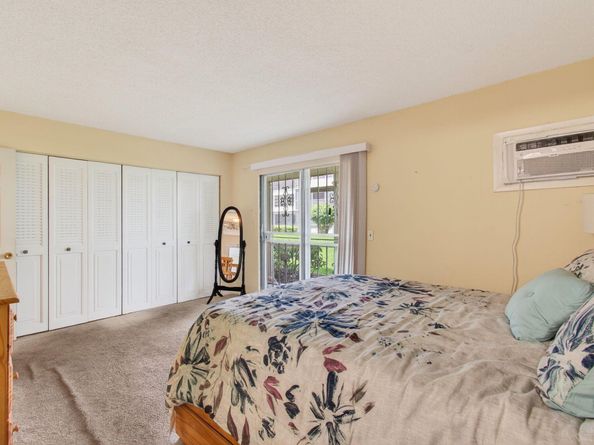 384 Fanshaw J, Boca Raton FL 33434