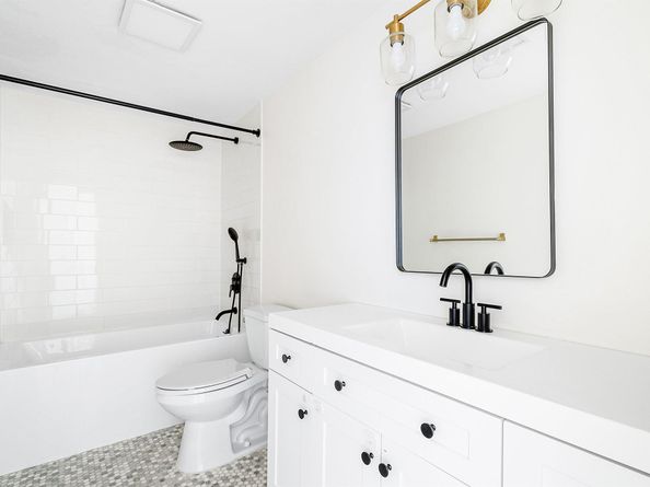 2455 NE 51st Street E102, Fort Lauderdale FL 33308