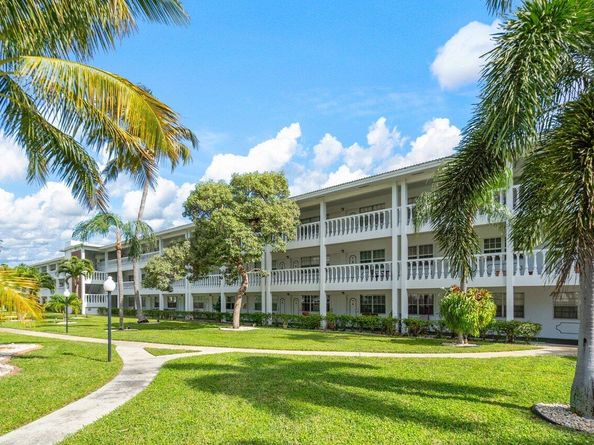 2455 NE 51st Street E102, Fort Lauderdale FL 33308
