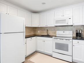 2455 NE 51st Street E102, Fort Lauderdale FL 33308