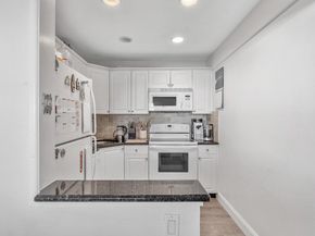 2455 NE 51st Street E102, Fort Lauderdale FL 33308