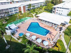 2455 NE 51st Street E102, Fort Lauderdale FL 33308