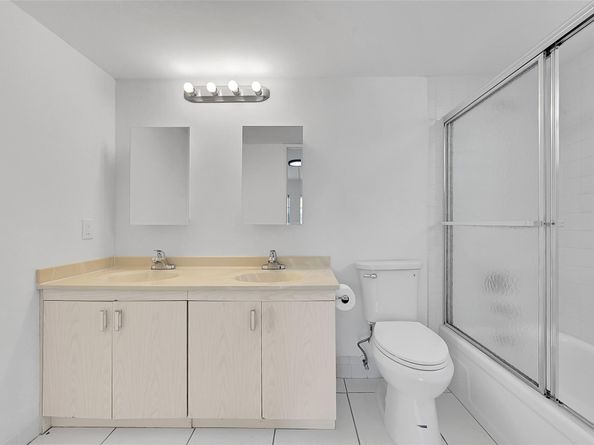 3003 Portofino Isle A2, Coconut Creek FL 33066