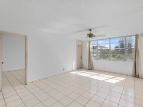2751 Taft St 208, Hollywood FL 33020