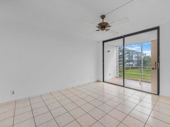 2751 Taft St 208, Hollywood FL 33020