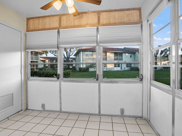 3071 Holiday Springs Blvd 102, Margate FL 33063