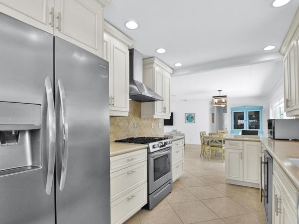 2780 NE 5th Street, Pompano Beach FL 33062