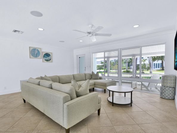 2780 NE 5th Street, Pompano Beach FL 33062