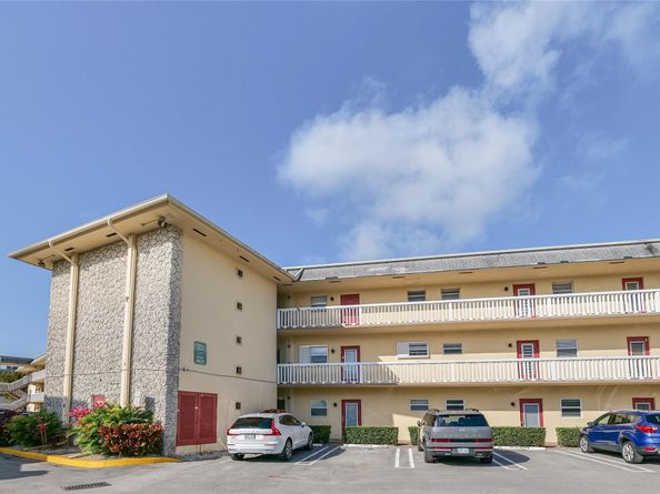 4421 NW 16th St 206G, Lauderhill FL 33313