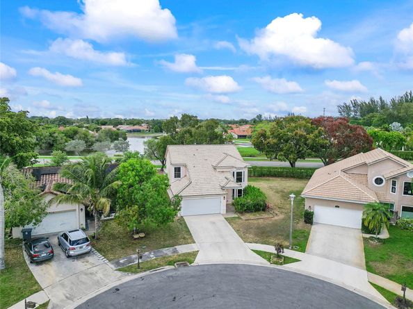 18916 Red Coral Way, Boca Raton FL 33498