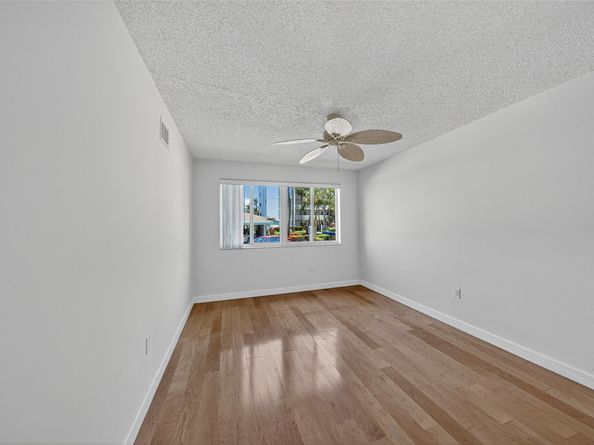 180 Isle Of Venice Dr 99, Fort Lauderdale FL 33301