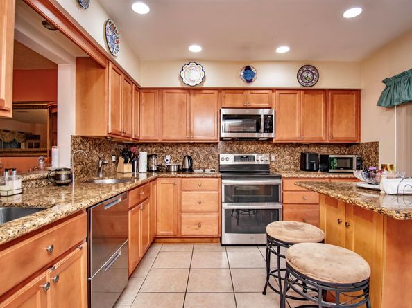 6640 Thornhill Court, Boca Raton FL 33433