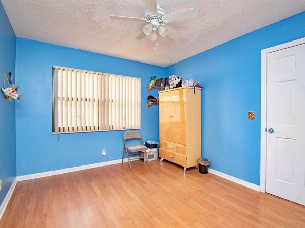 6640 Thornhill Court, Boca Raton FL 33433