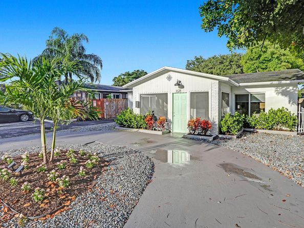 1121 SW 15th Ave, Fort Lauderdale FL 33312